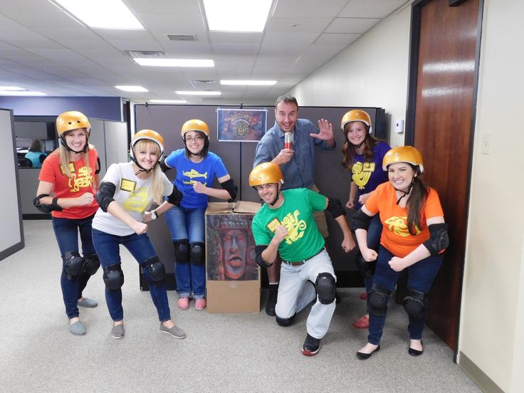 creative halloween costume for the office legends of the hidden temple contestants and host - Best Halloween Costumes For The Office creative halloween costume for the office legends of the hidden temple contestants and host - Best Halloween Costumes For The Office