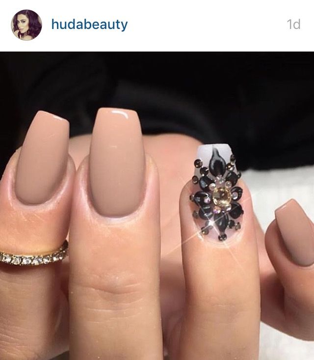 Best 20+ Tan Nails Ideas On Pinterest Classy Simple Nails Tan nails with glitter - Huda Kattan #Matte #HudaBeauty - Best 20+ Tan Nails Ideas On Pinterest Classy Simple Nails