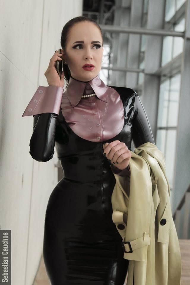 Lehrerin Alte Latex Kuessen