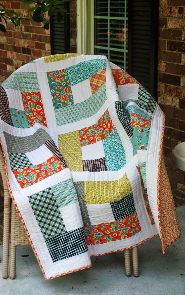 Best 25+ Big block quilts ideas on Pinterest Easy quilt patterns, Large print quilt blocks and ...