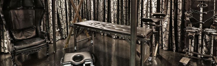 Bdsm studio frankfurt