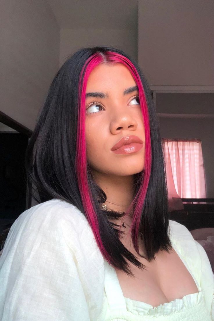Hana On Instagram I May No Longer Have Pink Hair But The Vibes Are There Grunge Hair Hair Hana Instagram Longer In 2020 Hair Color Streaks Hair Streaks Aesthetic Hair