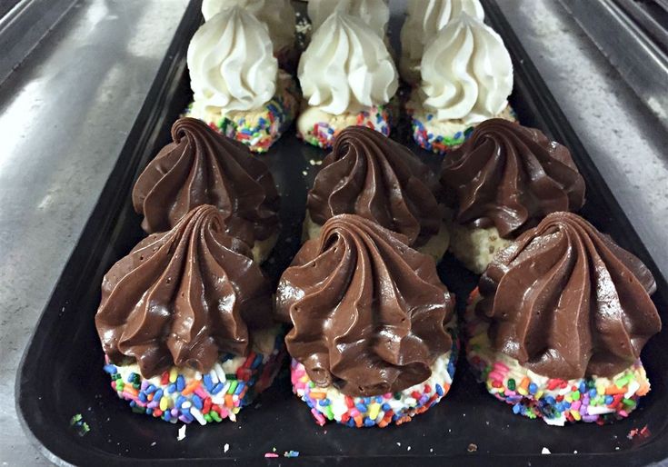 Kevin Ulrich has been baking the iconic Thumbprint Cookies Kevin Ulrich has been baking the iconic Thumbprint Cookies