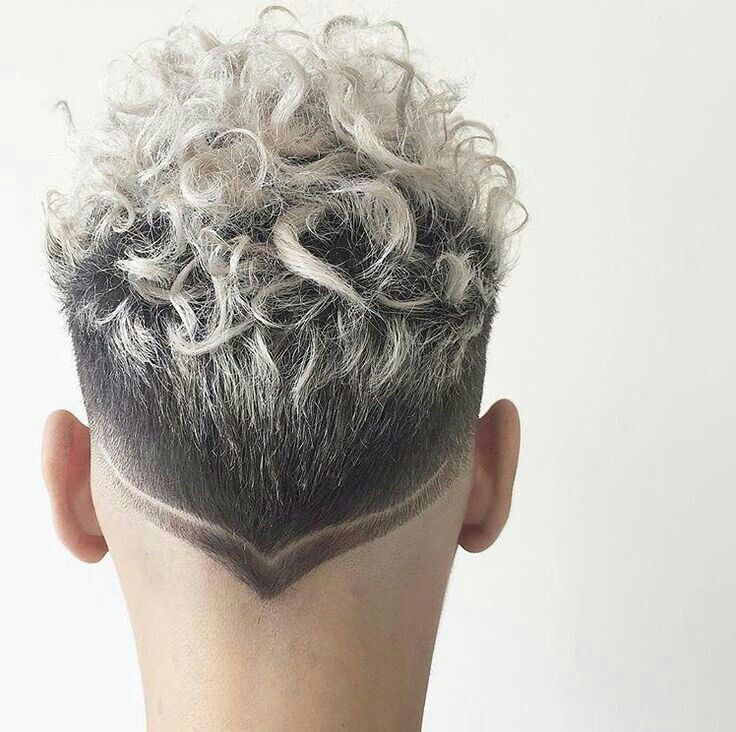 Mechas Platinadas Para Hombre Looks 2021 Tinte De Cabello Para Hombres Colores De Cabello Hombre Pelo Blanco Hombre Tintes De Cabello Para Hombres Morenos