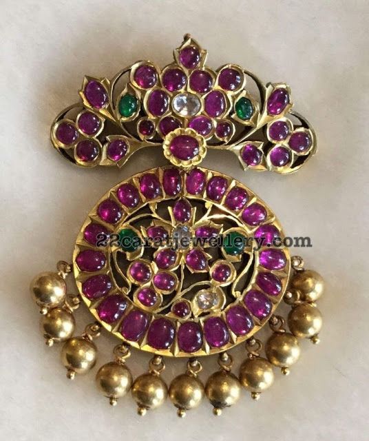 Burmese Rubies Pendant Sets Brooching The Subject - Burmese Ruby Pendant Burmese Rubies Pendant Sets Brooching The Subject - Burmese Ruby Pendant