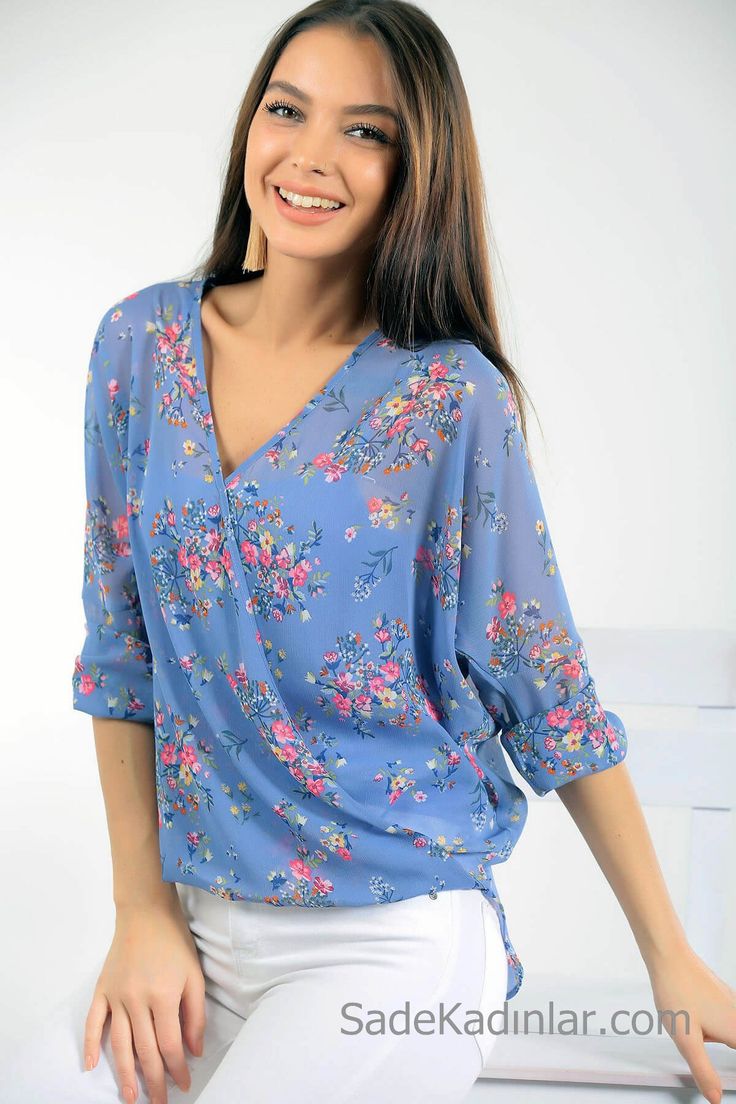 Kruvaze Bluz Modelleri Mavi Yetim Kol V Yakali Cicek Desenli Kiyafet Kombinleri Bluz Moda Stilleri Rahat Siklik Kruvaze Bluz Modelleri Mavi Yetim Kol V Yakali Cicek Desenli Kiyafet Kombinleri Bluz Moda Stilleri Rahat Siklik