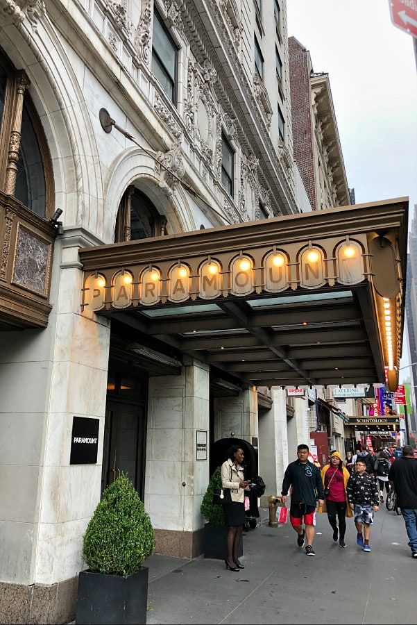 Things To Do In New York City With Teenage Boys New York City Paramount Hotel Nyc Hotels