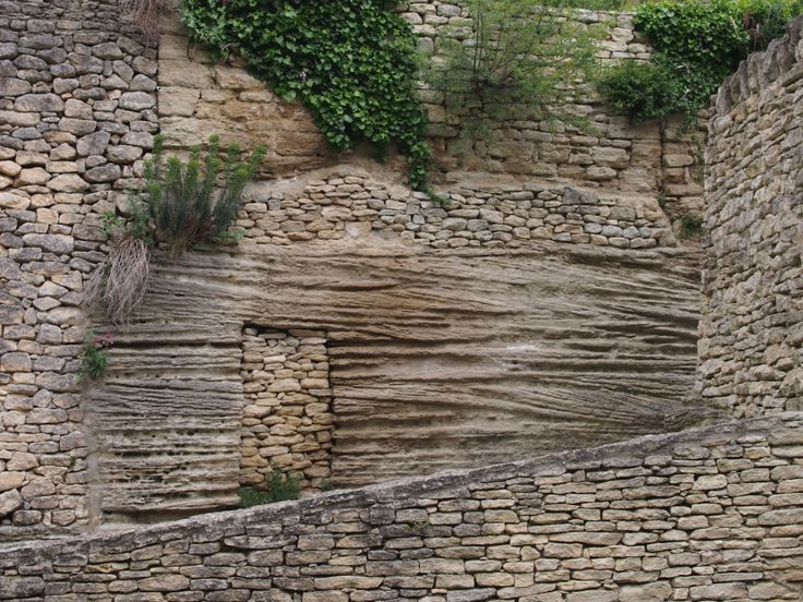 Le drain dans la maçonnerie du mur en pierre sèche - Louis cagin - enduire un muret exterieur Le drain dans la maçonnerie du mur en pierre sèche - Louis cagin - enduire un muret exterieur