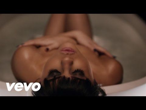 Selena gomez hands to myself behind the scenes 7