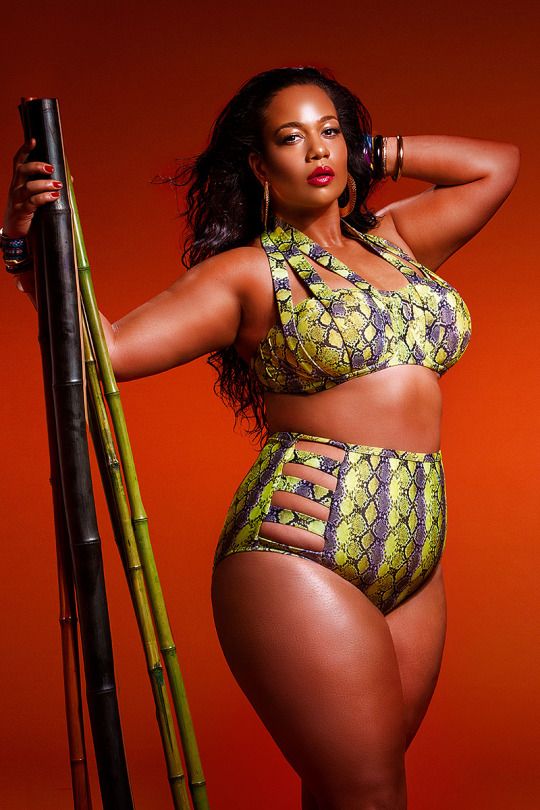 Brittany Nicole Fashion Designer Brittany Nicole Fashion Designer