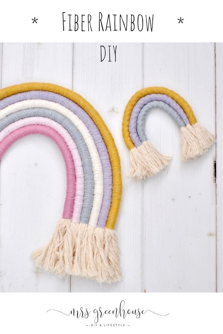 DIY Fiber Rainbow. Ob als Kinderzimmerdeko oder als schicker Anstecker. Diese Fi...