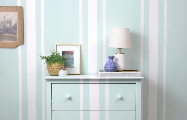 Can You Use Wall Paint On Furniture Walls Can Change How The Room Looks Dramatically And Sticking With Traditional White Walls Can Sometimes Make The Room Boring Ta Ombre Wall Wall Colors Home