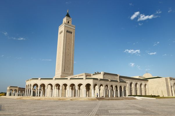 مسجد مالك بن أنس قرطاج مبنى العبارة تونس مسجد سان فرانسيسكو مبنى العبارة