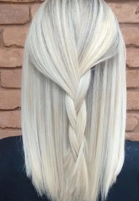 Fabelhafte weiße blonde milf mit großen Brüste Griffe von zwei schwarzen Männern Fabelhafte weiße blonde milf mit großen Brüste Griffe von zwei schwarzen Männern