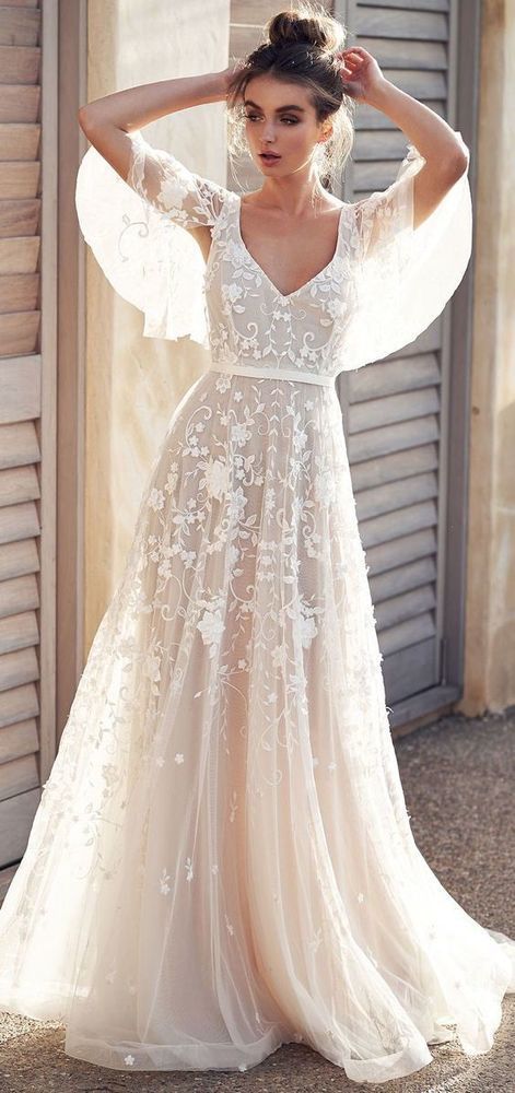 White wedding dress lace applique wedding dress v neck wedding dress half sleeve… White wedding dress lace applique wedding dress v neck wedding dress half sleeve…