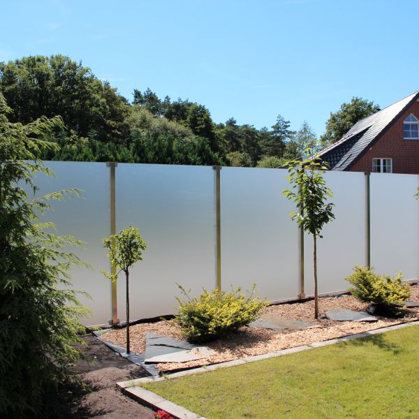 Die besten 25+ Trennwand garten Ideen auf Pinterest Deck - gartengestaltung modern sichtschutz Die besten 25+ Trennwand garten Ideen auf Pinterest Deck - gartengestaltung modern sichtschutz
