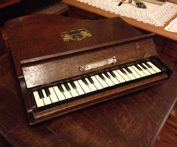 送料無料 八千代 Yachiyo Piano ヤチヨ 昭和 アンティーク レトロ ミニグランドピアノ 玩具 おもちゃ の落札情報詳細 ヤフオク落札価格情報 オークフリー レトロ おもちゃ グランドピアノ 送料無料 八千代 Yachiyo Piano ヤチヨ 昭和 アンティーク レトロ ミニグランドピアノ 玩具 おもちゃ の落札情報詳細 ヤフオク落札価格情報 オークフリー レトロ おもちゃ グランドピアノ