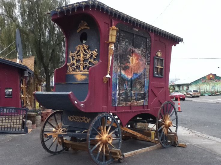 Roulette style wagon