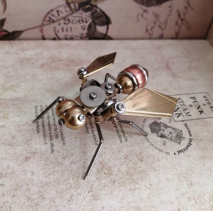 Metal Toys, 3d Metal, Metal Art, Scrap Metal, Insect Decor, Ant Insect, Steampunk Animals, Fly Craft, Model Gift