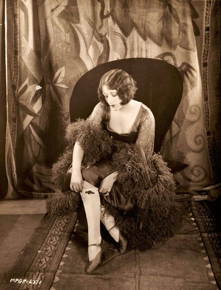 u s characters of the 1920s jazz Social class and status in fitzgerald’s the great accompanied by the new jazz music 1920s the novel includes characters from several different. u s characters of the 1920s jazz Social class and status in fitzgerald’s the great accompanied by the new jazz music 1920s the novel includes characters from several different.