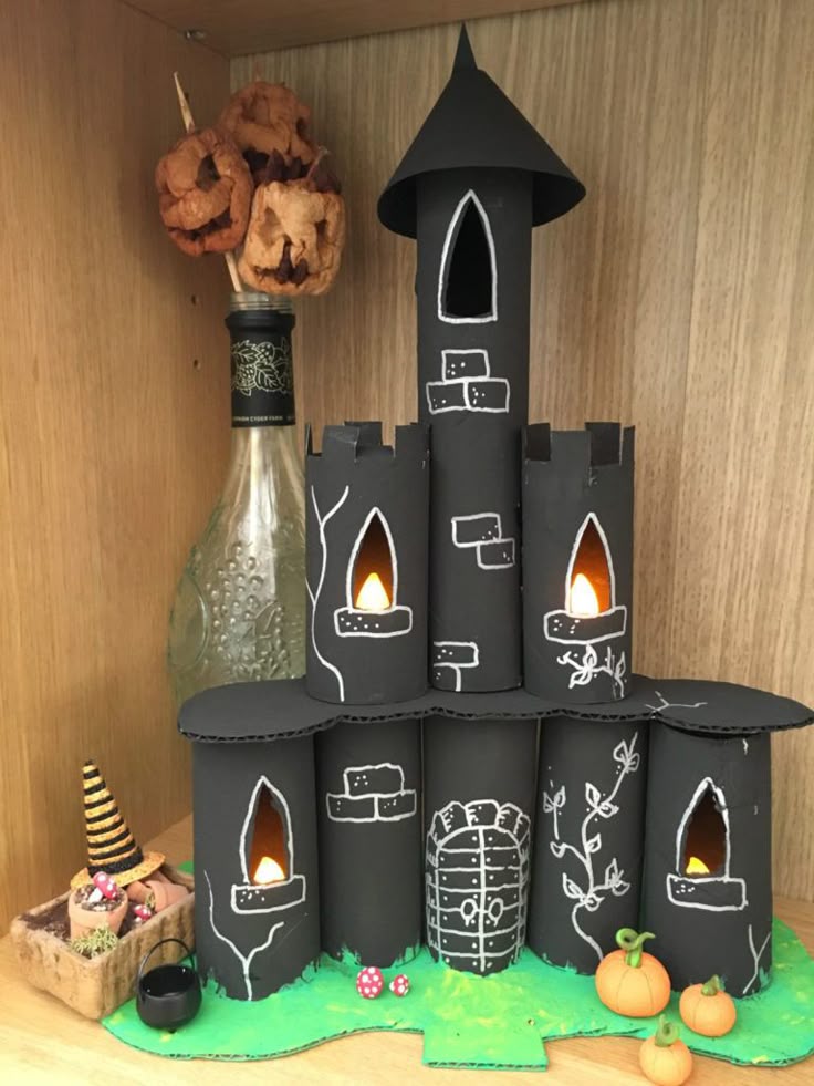 A simple Halloween Craft for children. With lights. Ideal for Halloween display....