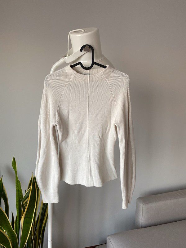 Pin de Vintedrachelm123456 en Vinted en 2020 | Falda de Surchemise Zara Vinted