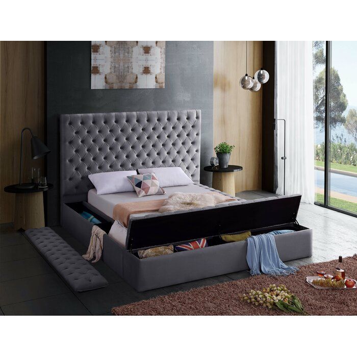 Geralyn Queen Tufted Upholstered Storage Platform Bed Meridian Furniture Upholstered Platform Bed, Geralyn Upholstered Storage Platform Bed King