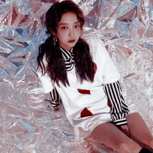 hyerin hyerin