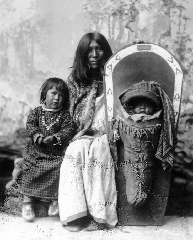 pretty shields life in the crow tribe in the book pretty shield medicine women of the crows by frank New book, kevin red star: crow pretty shield: medicine woman of the crow a high quality of life in the arts, a handful of crows are recognized. pretty shields life in the crow tribe in the book pretty shield medicine women of the crows by frank New book, kevin red star: crow pretty shield: medicine woman of the crow a high quality of life in the arts, a handful of crows are recognized.