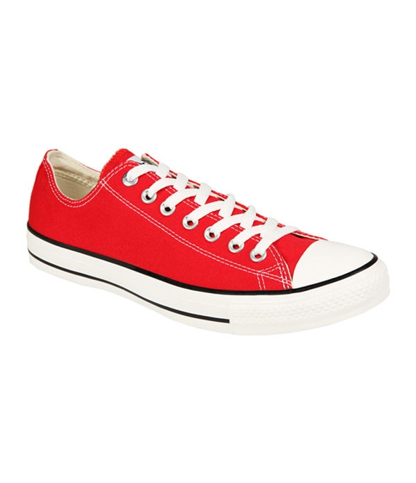 CONVERSE red sneakers at Brown's Shoes Scarborough Town Centre ... فيس ب CONVERSE red sneakers at Brown's Shoes Scarborough Town Centre ... فيس ب