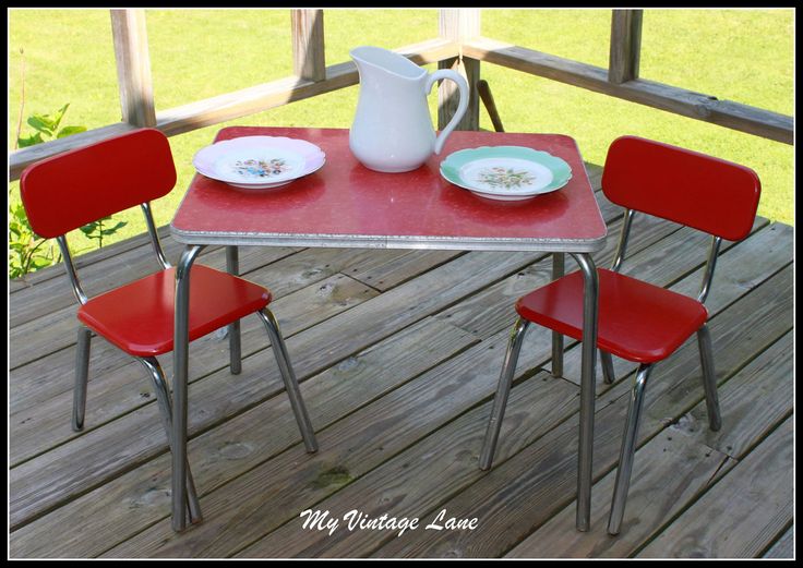 Vintage 1950 S Childrens Table And Chair Set Kids Chairs Kids Table And Chairs Childrens, Vintage Metal Childs Table And Chairs