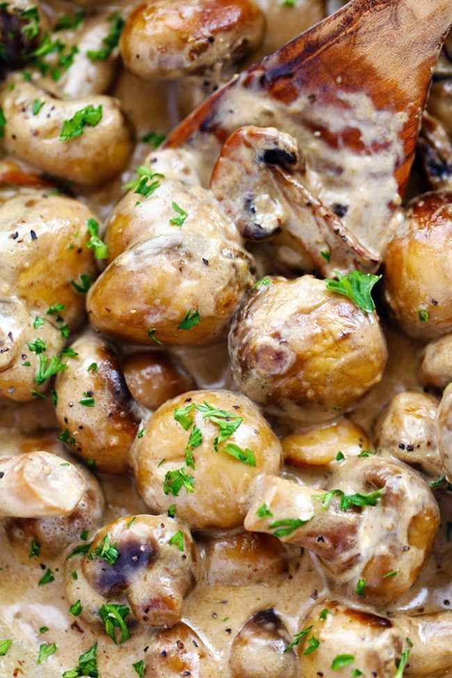 Cremige Knoblauch Parmesan Pilze