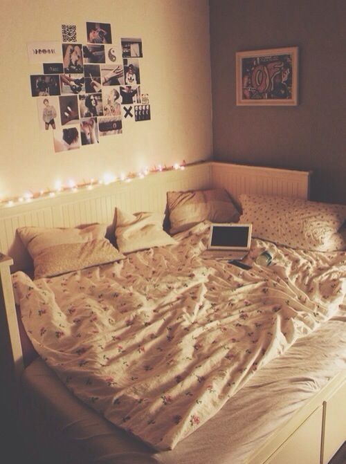 Big Bed Small Room 25+ best big beds ideas on pinterest | corner beds, girly and Big Bed Small Room 25+ best big beds ideas on pinterest | corner beds, girly and