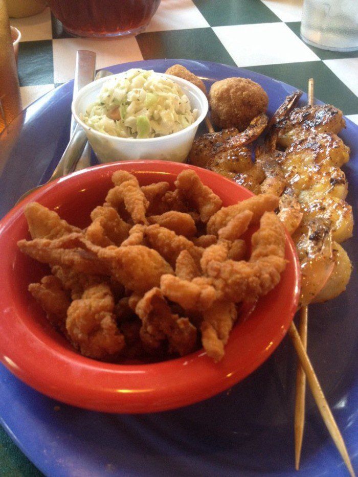 These 10 Restaurants In Alabama Have The Best Seafood Ever 2018 Best Seafood Restaurants In Alabama