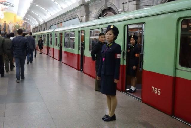 Pin By Chichano Goncalvez On Chinesas North Korea North Korean Pin By Chichano Goncalvez On Chinesas North Korea North Korean