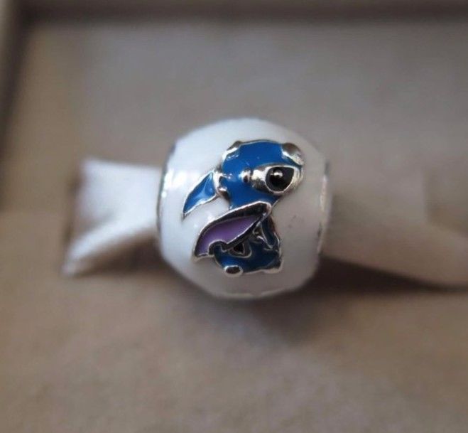 disney New in Box Pandora Disney LILO & STITCH charm Winter 2017 ... disney New in Box Pandora Disney LILO & STITCH charm Winter 2017 ...