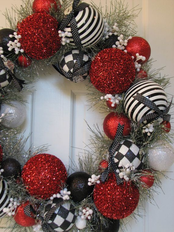 Large Black White and Red Heirloom Christmas Wreath, Ornament Wreath