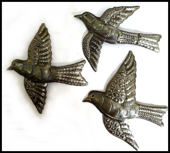 Dove Holding Olive Branch Haitian Recycled Metal Oil Drum Wall Art Sculptures Figurines Ebay Link In 2020 Oil Drum Sculptures Recycled Metal