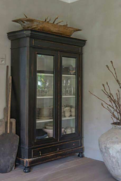 Large painted graphite cabinet.... love love love - פאני לנדאו - #cabin...