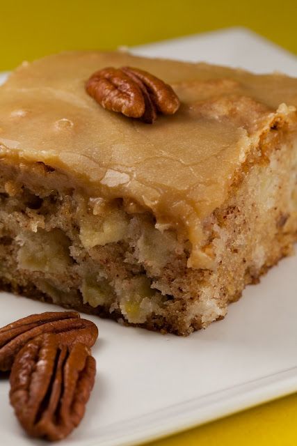 Homemade Cake With Apple Pie Filling And Pineapple Homemade Cake With Apple Pie Filling And Pineapple