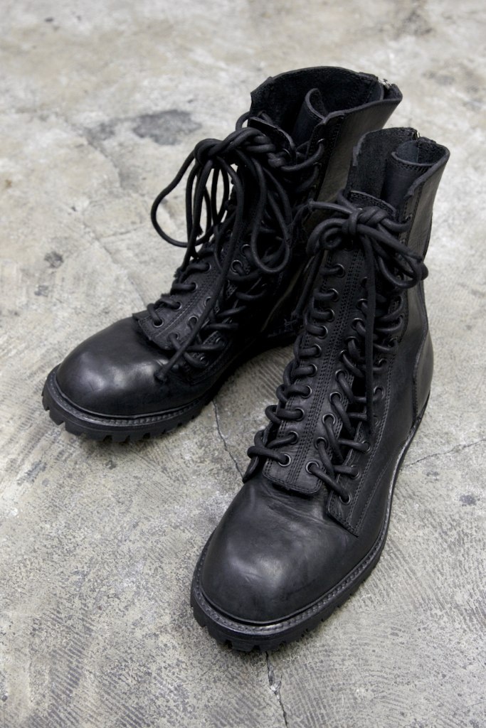 29 Best Combat Boots for Women