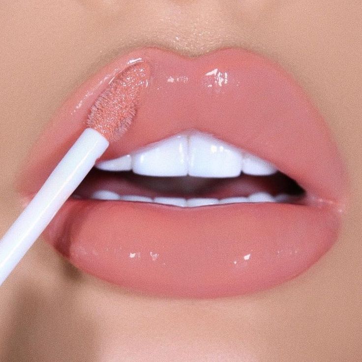 Stunning Lipstick Shades You Should Try - beautiful lip makeup ,lipstick color ,...
