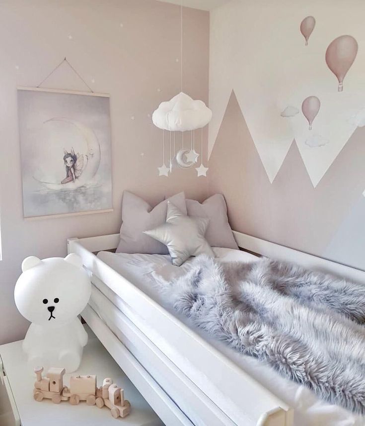 kinderzimmer Fantasyroom on Instagram Wandgestaltung Inspiration Eine Wand komplett streichen kinderzimmer Fantasyroom on Instagram Wandgestaltung Inspiration Eine Wand komplett streichen