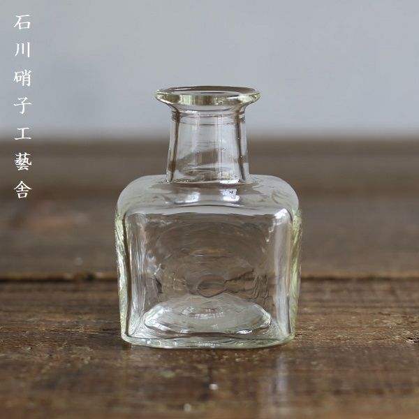 楽天市場 石川昌浩 工場型シリーズ 吹きガラス 角小瓶インクボトル 花器石川硝子工藝舎 Iraka イラカ 吹きガラス ガラス 小瓶 楽天市場 石川昌浩 工場型シリーズ 吹きガラス 角小瓶インクボトル 花器石川硝子工藝舎 Iraka イラカ 吹きガラス ガラス 小瓶