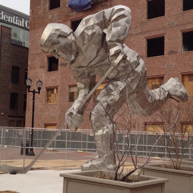 Slap shot. Prudential Center, Newark, NJ Newark new jersey, Statue Slap shot. Prudential Center, Newark, NJ Newark new jersey, Statue