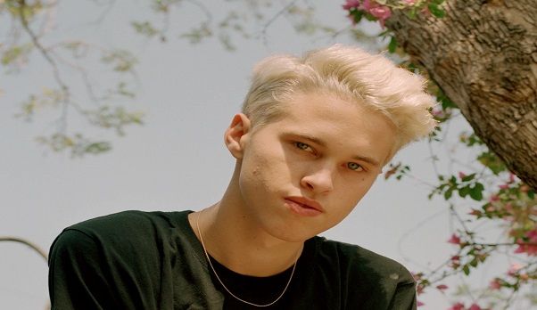 Pin Auf Jrl Charts Music Video Spotlight Picks