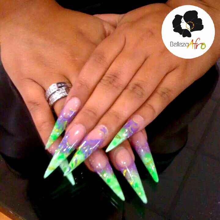 #ManicureDeLaSemana. Uñas en Gel y Acrílico. Que tus manos sean una extensi...
