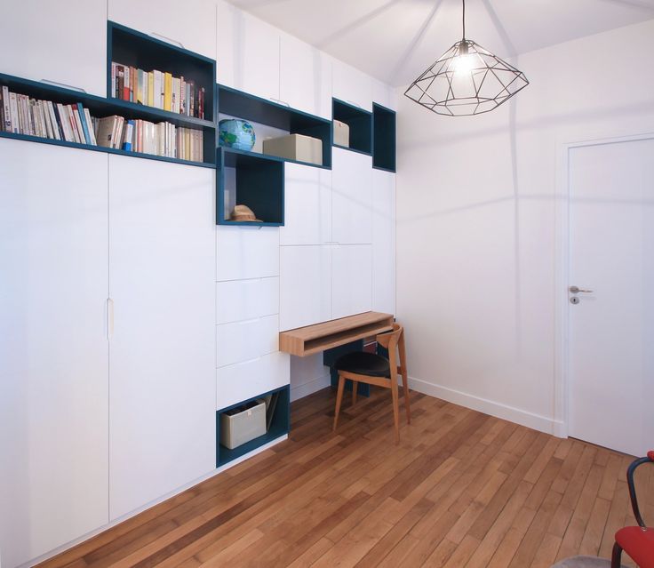 Un meuble sur mesure multifonction astucieux : Dressing Bureau Bibliothèque - R...