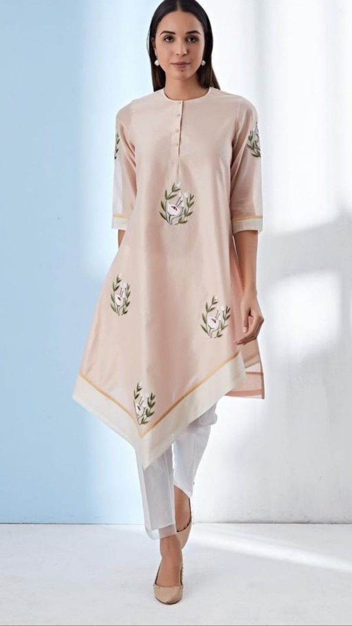 Beautiful Tail Cut Kurti With Superb Embroidery Embellishments Beautiful Tail Cut Kurti With Superb Embroidery Embellishments Kurtis In 2018 Designer Wear Styles