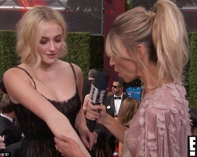 game of thrones star sophie turner shows tattoo of date game of thrones star sophie turner shows tattoo of date
